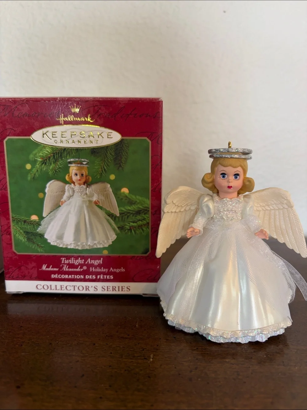 Hallmark pair madame
